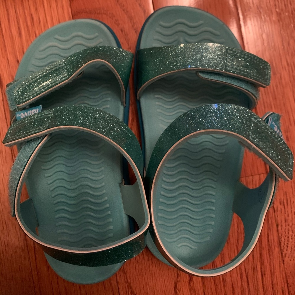 Toddler girl sandals